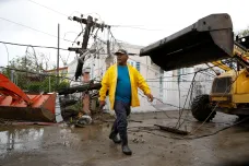 Hurikán Maria se blíží k Bahamám, na Portoriku evakuují lidi kvůli přetékající přehradě