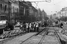 Horní částí Václavského náměstí už čtyřicet let nejezdí tramvaje. Za několik roků by mohly být zpět