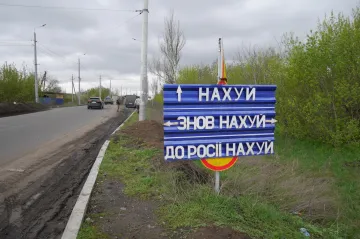 „S čím byste srovnal současné rusko? Se zemí.“ Ukrajinský veřejný prostor zaplnily vzkazy a memy