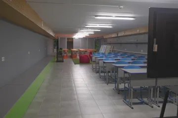 Ve stínu války začíná na Ukrajině školní rok