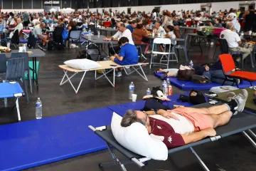 Francie nařídila evakuaci dalších sedmi obcí u Bordeaux kvůli požárům