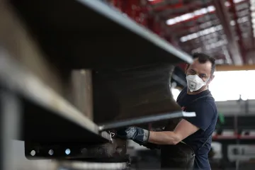 Ekonomika eurozóny i celé EU v prvním čtvrtletí rekordně klesla, Německo spadlo do recese