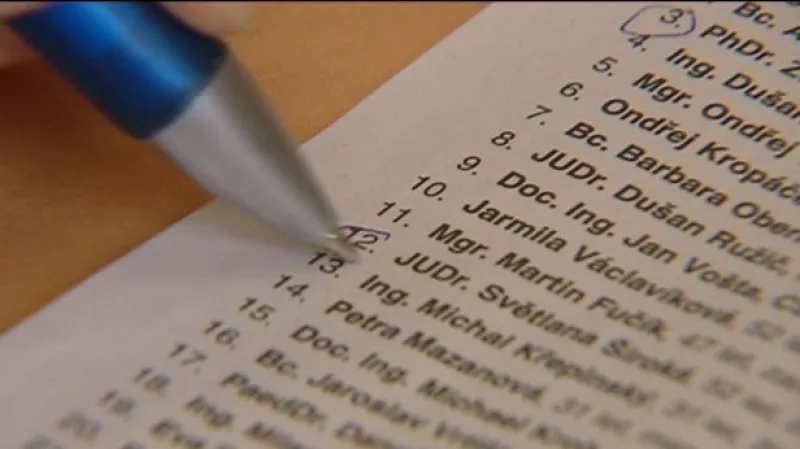 Strany rozjíždí  nábor kandidátů