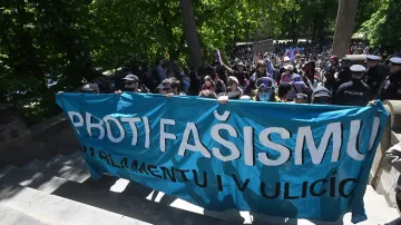 Prvomájová demonstrace proti fašismu