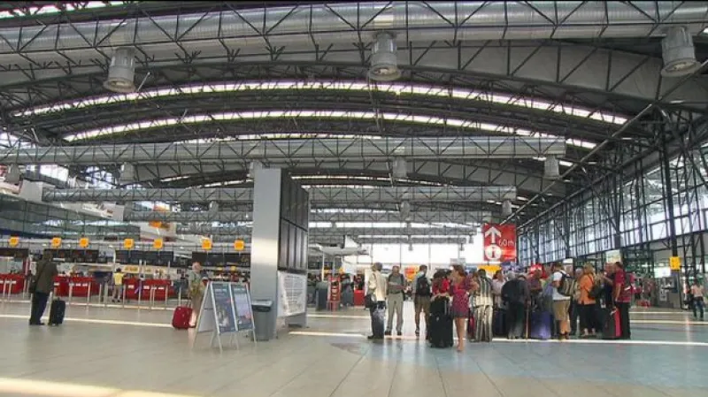 Situace na ruzyňském letišti kolem 9:00