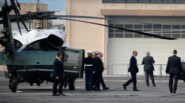 Barack Obama po přistání v Hirošimě