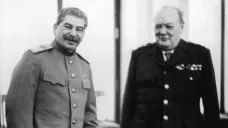 Josif Stalin s Winstonem Churchillem