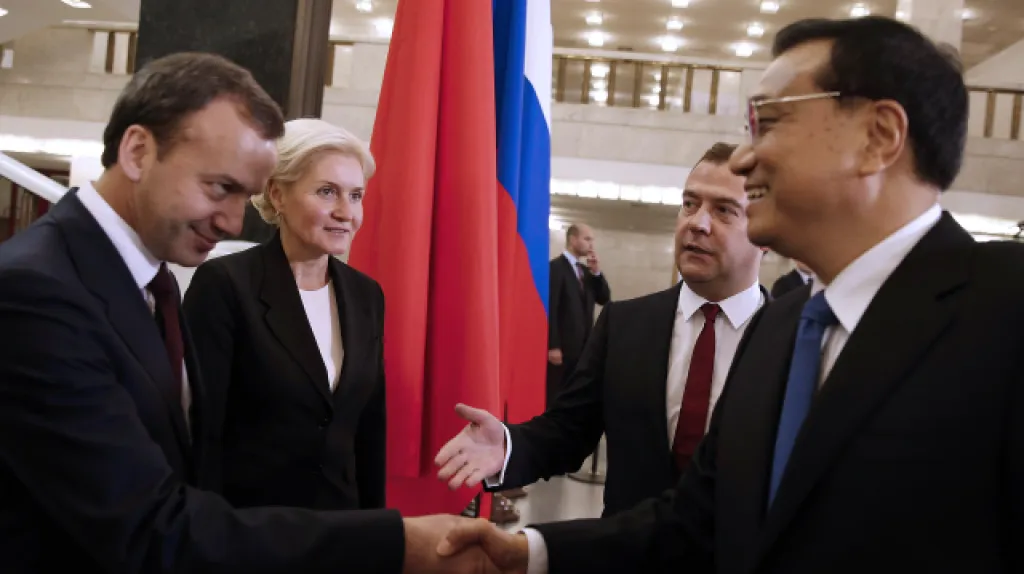 Premiéři Ruska  a Číny na jednáních v Moskvě