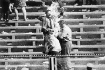 Palach nebyl první. Siwiecovu oběť pro Československo polští komunisté utajili