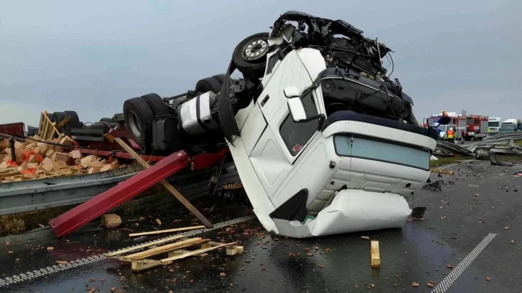 Nehoda kamionu u Brna