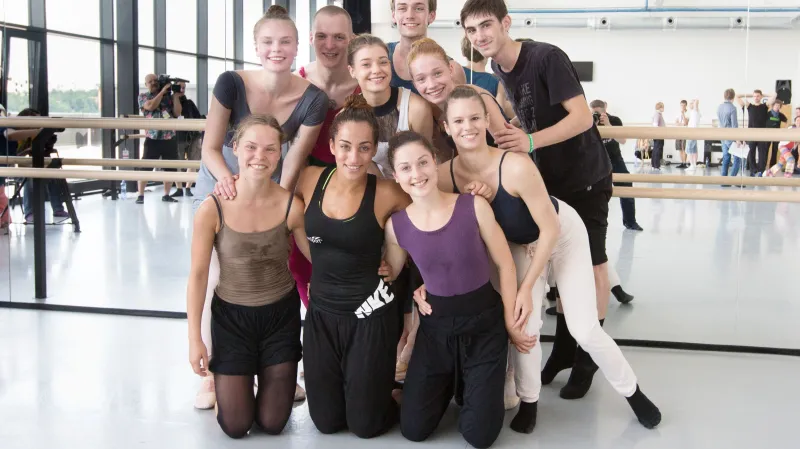 Účastníci finále Eurovision Young Dancers 2015