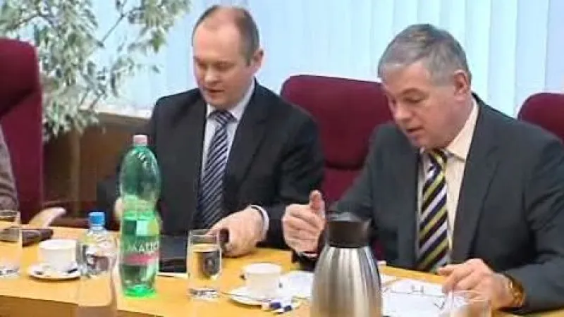 Jednání o krizovém plánu