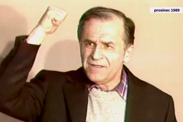 Kdo způsobil, že se rumunská revoluce topila v krvi? Soud probere roli bývalého prezidenta a premiéra