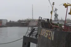 Důležitý přístav v Chersonu je zpátky v rukou Ukrajinců, kvůli škodám zůstává mimo provoz