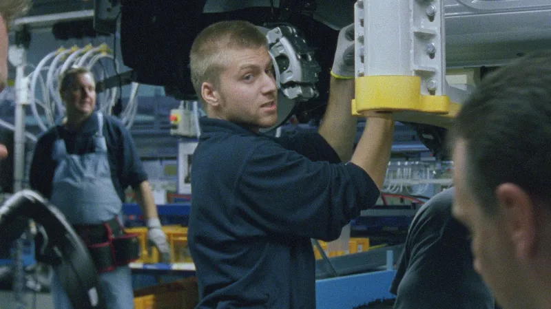 Dokument Víta Klusáka o tom, jak automobilka Hyundai změnila Nošovice.