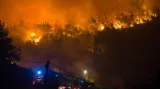 Bez komentáře: Plameny v okolí chorvatského Pelješacu