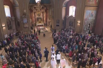 V kině i na Svatém Kopečku vzpomínali čeští věřící na papeže Františka