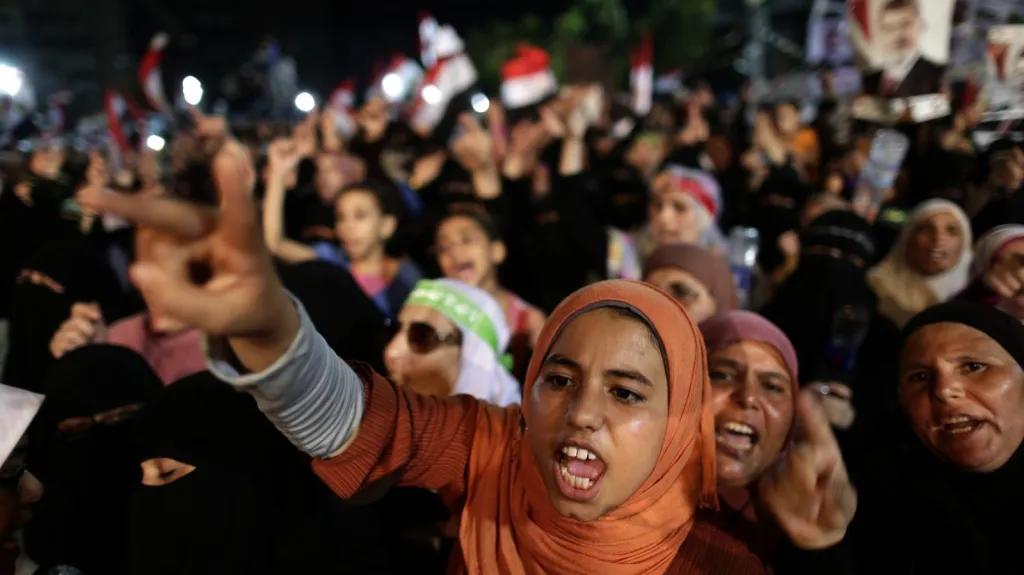 Příznivci sesazeného egyptského prezidenta Mursího