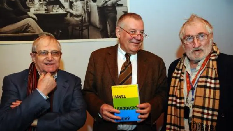 Souborné vydání \"Vzpour\"