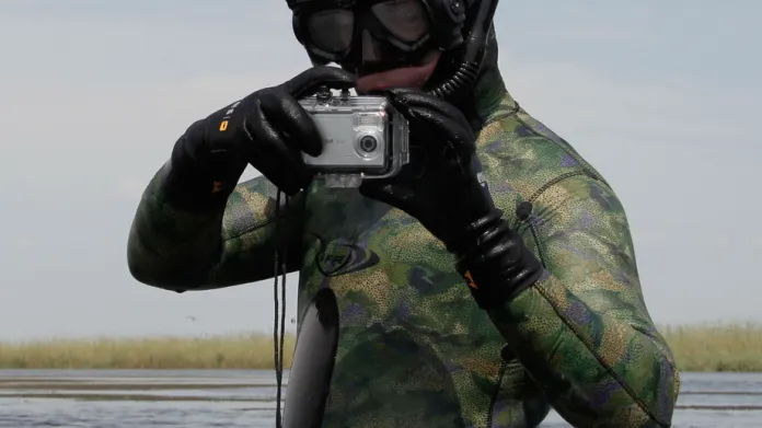Fotografování v potápěčském Medveděva vysloveně bavilo