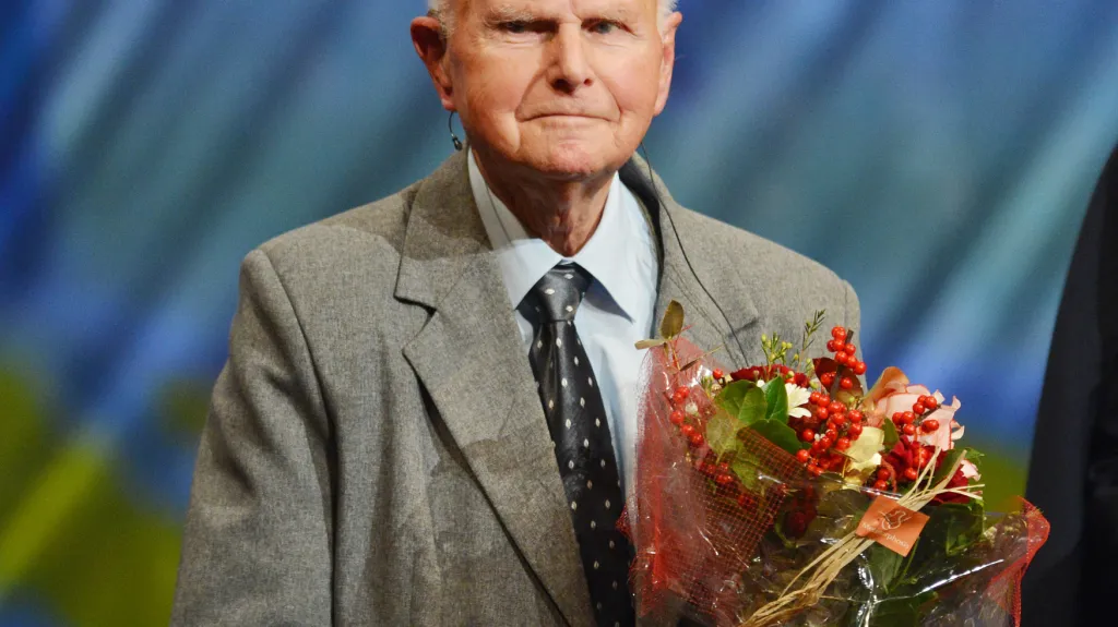 Josef Holec převzal Cenu paměti národa