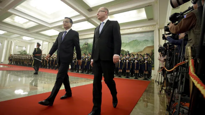Premiéři Česka a Číny