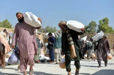 Rozhovory s Talibanem byly upřímné a profesionální, uvedla diplomacie USA