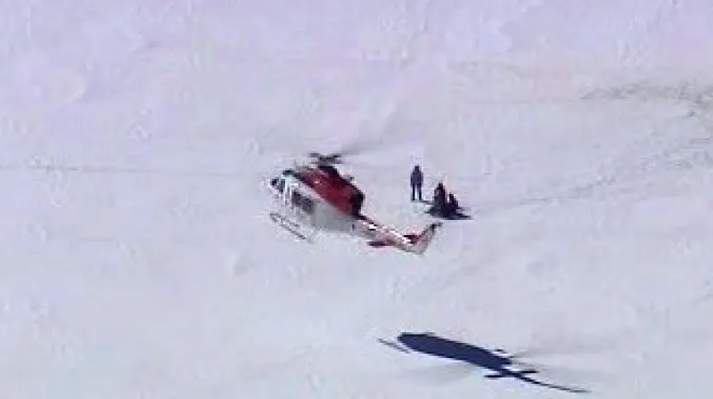 V Alpách spadla lavina.