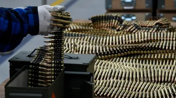 Výroba munice, ilustrační foto