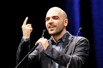 Saviano na mušce mafie vydává novou knihu