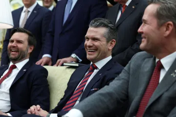 Trumpův tým omylem prozradil novináři vojenské plány. Dechberoucí pochybení, kritizují demokraté