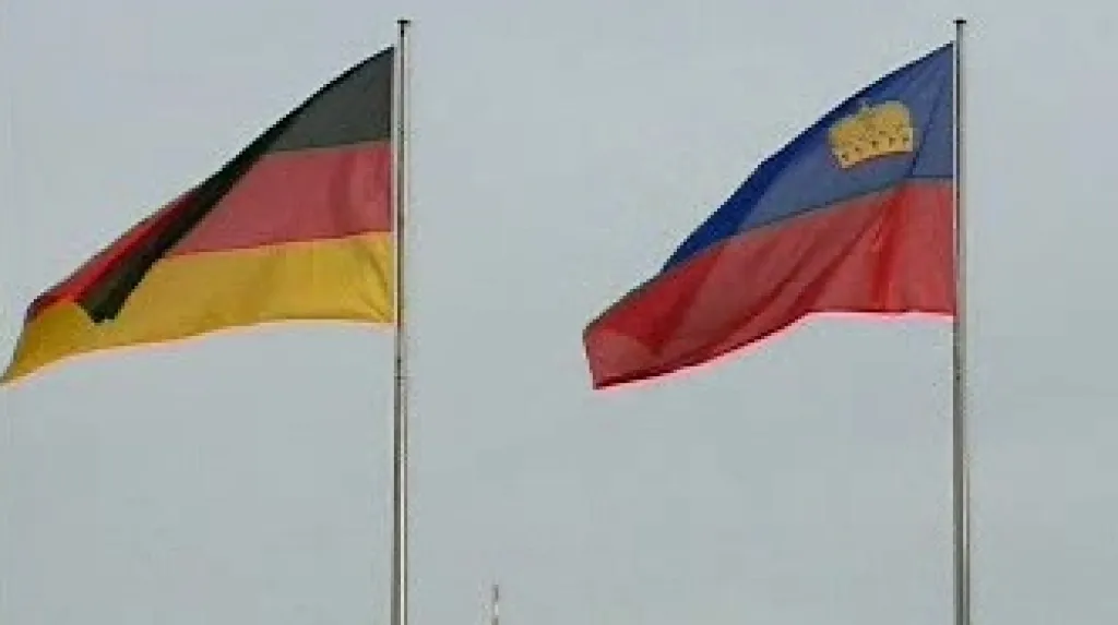 Německá a lichtenštejnská vlajka