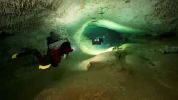 Největší zatopená jeskyně světa