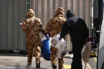 Britský pár se novičokem podle všeho otrávil v uzavřeném prostoru