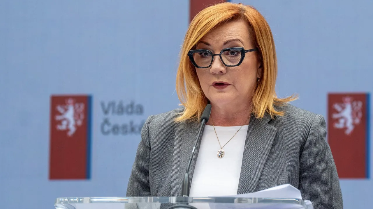 Vláda schválila návrat EET od ledna 2027, slibuje 14,4 miliardy ročně — image 1