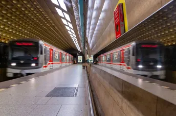 Mezi Florencí a Vysočanskou v úterý a o víkendu nepojede v Praze metro B
