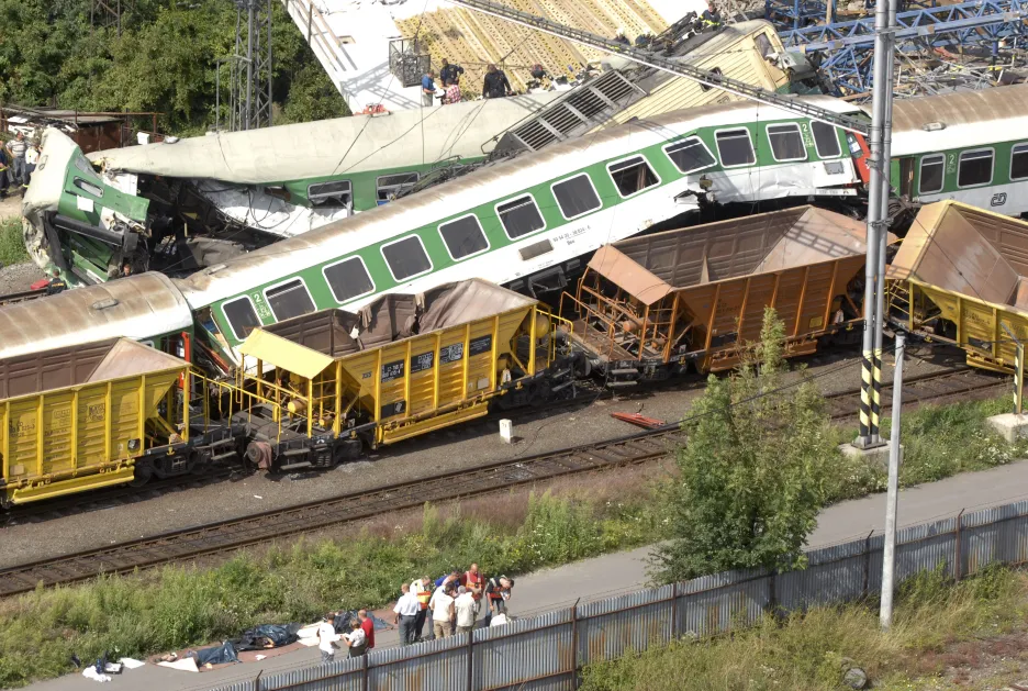 Železniční neštěstí ve Studénce v roce 2008