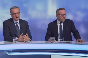 Kalousek: Vláda brání zájmy beneficienta svěřenského fondu, ne České republiky