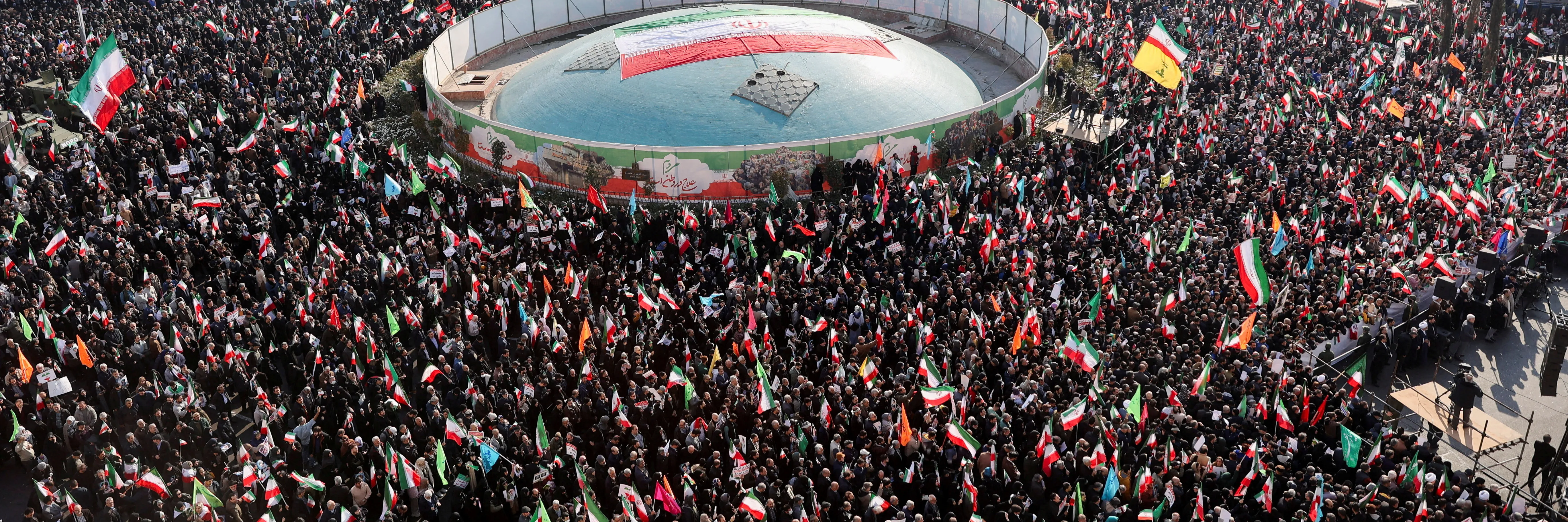 Protesty v Íránu mají přes dva a půl tisíce obětí. Režim z toho viní USA a Izrael