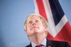 Británie už je podle Johnsona za vrcholem pandemie, v Rusku se nakazil koronavirem premiér