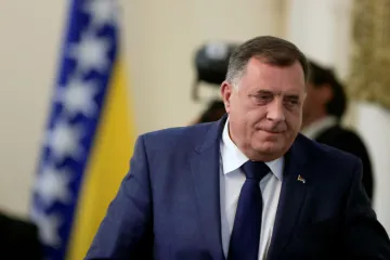 Bosenskosrbští ministři se mstí za rezoluci o Srebrenici. Zamezili některým občanům EU volit