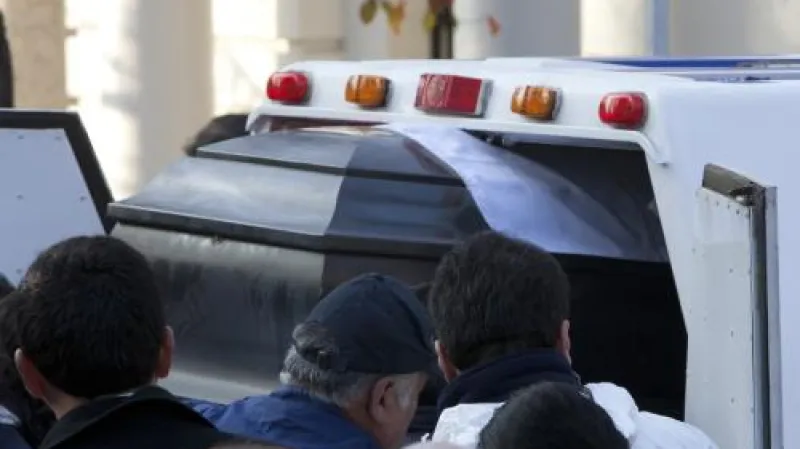 V Chile exhumovali ostatky Salvadora Allendeho