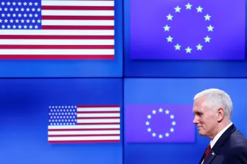 Pence v Bruselu: Rusko se snaží přepsat hranice, musí plnit minské dohody