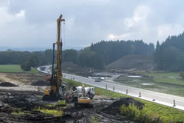 Na trase budoucí D35 na Svitavsku vzniká 400 metrů dlouhý most