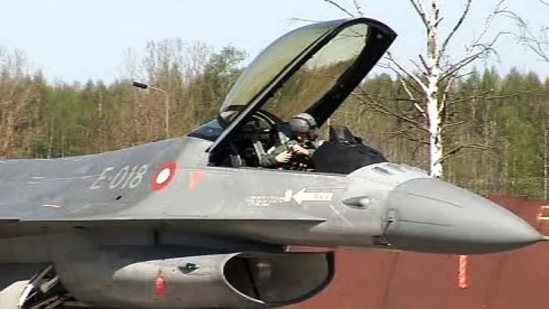 F-16