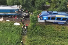 Po srážce vlaků u Domažlic starostové požadují výstavbu dvoukolejné trati