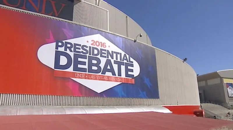 Horizont ČT24: Američany čeká vyvrcholení vyhrocené kampaně