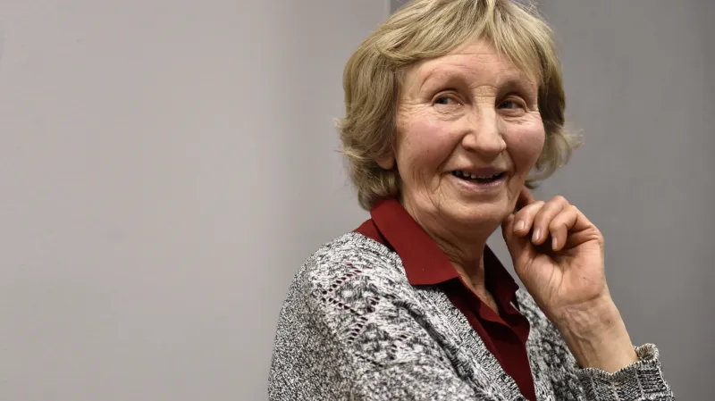 Jarmila Doležalová, roz. Šťulíková - jedna ze dvou sester, které přežily vyhlazení osady Ležáky