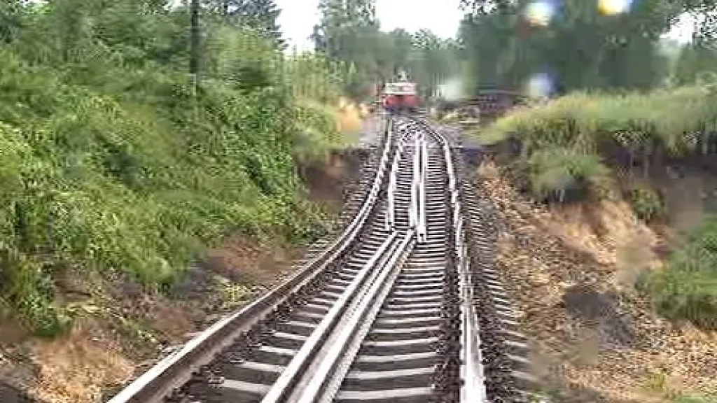 Poničená železnice v Chrastavě
