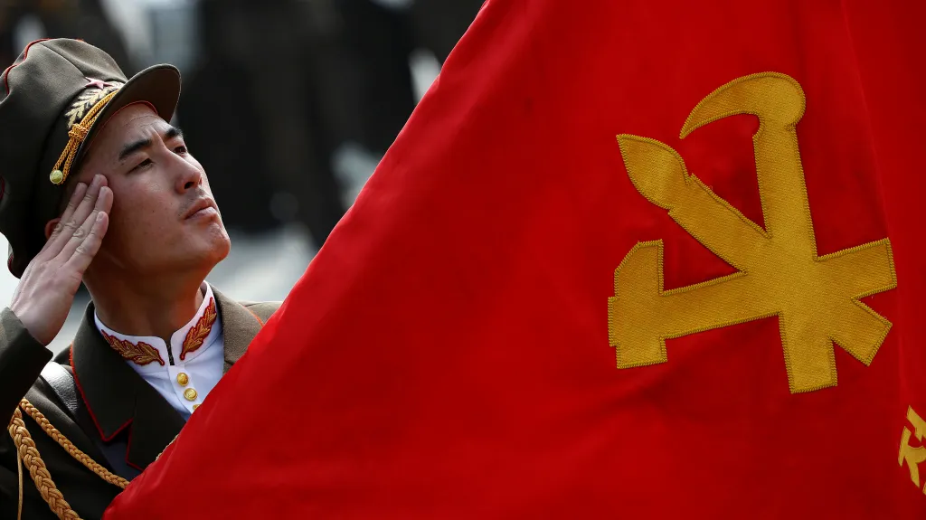 KLDR slaví výročí narození Kim Ir-sena